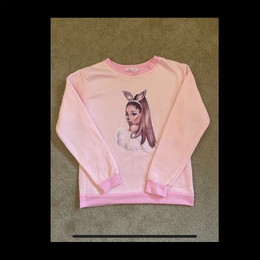 Ariana grande crewneck